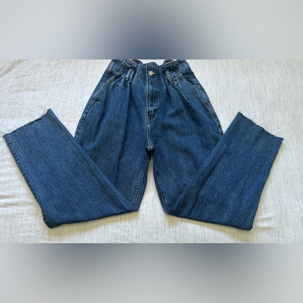 Abercrombie & Fitch Dark Blue Mom Jeans with Belt Size 25/0R